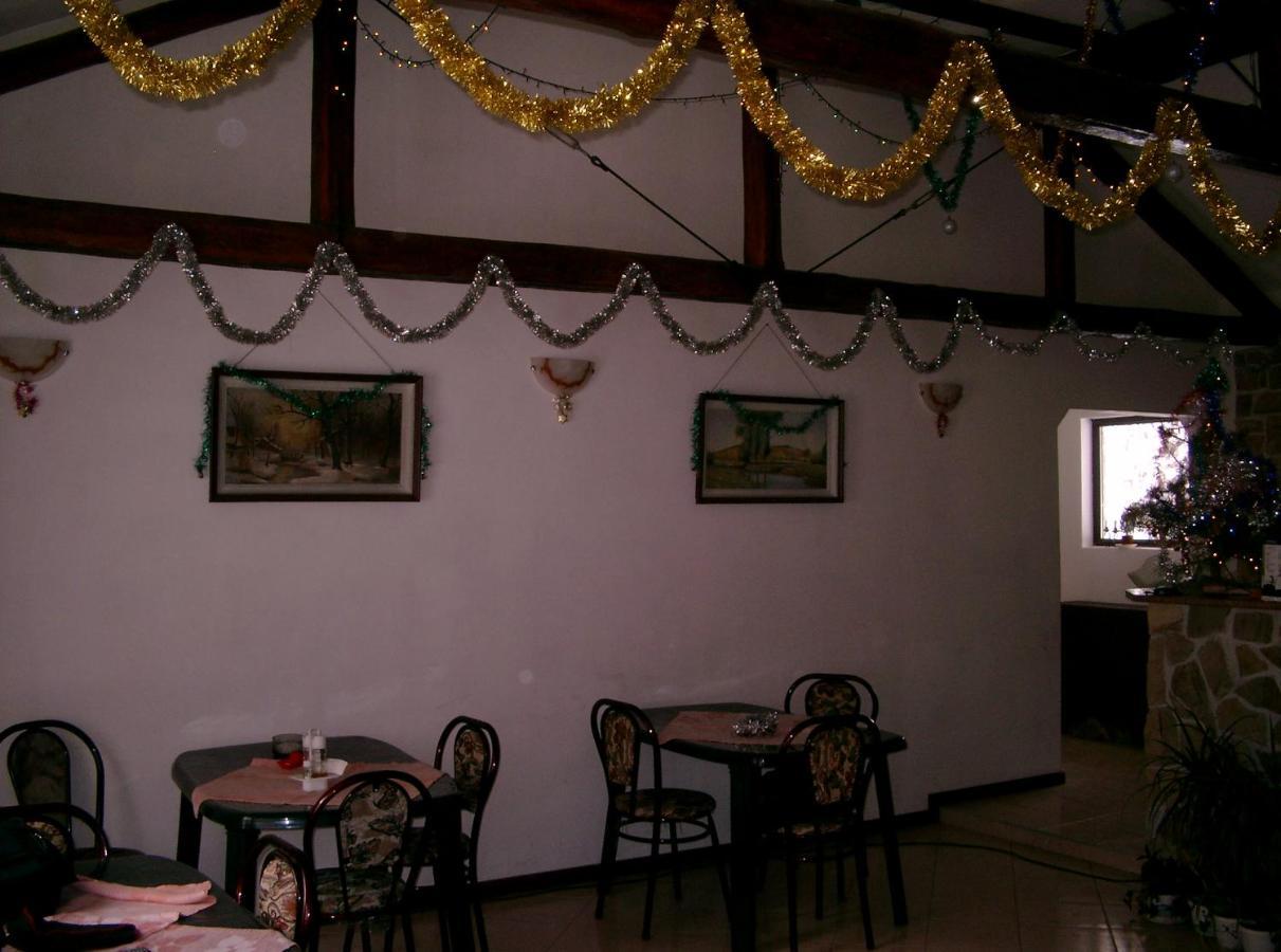 Holiday Home Tanevi Tryavna Esterno foto