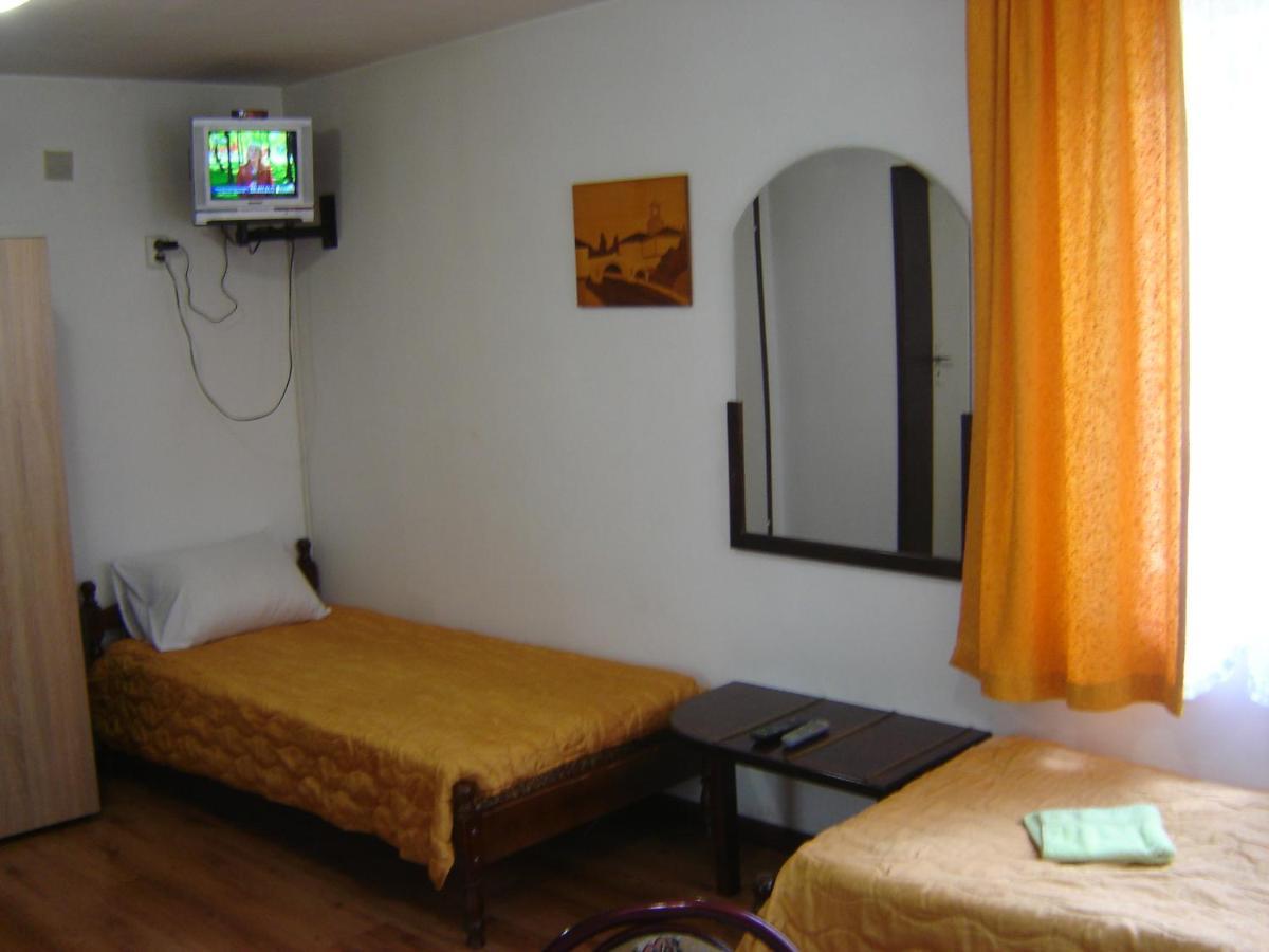 Holiday Home Tanevi Tryavna Esterno foto